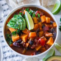 slow cooker vegan chili